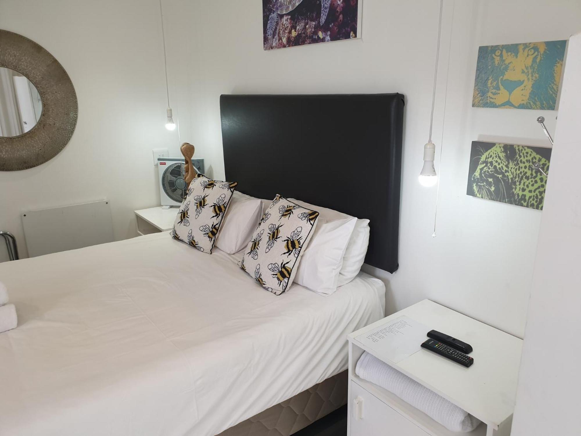 4 On Highworth Apartments And Studios Città del Capo Esterno foto
