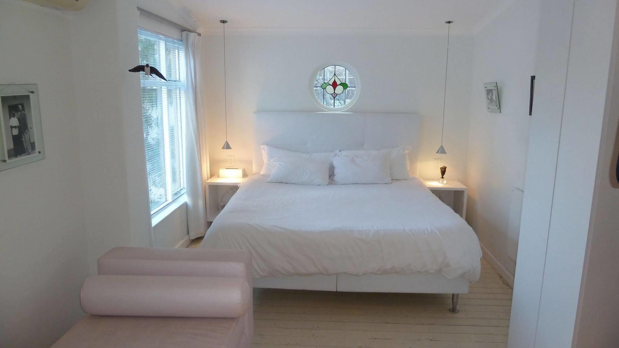 4 On Highworth Apartments And Studios Città del Capo Esterno foto